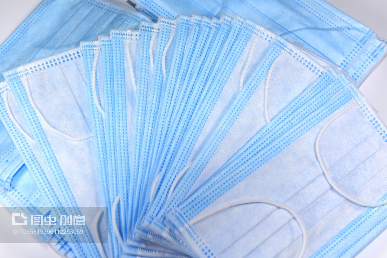 蓝色一次性防病毒口罩 医护人员的守护屏障